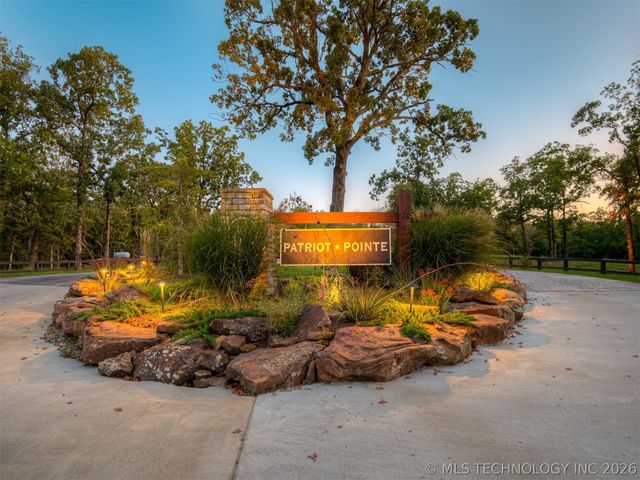 175 Patriot Pointe, Eufaula, OK 74432
