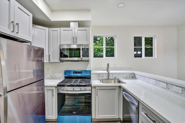 692 Mesa Circle, Hayward, CA 94541