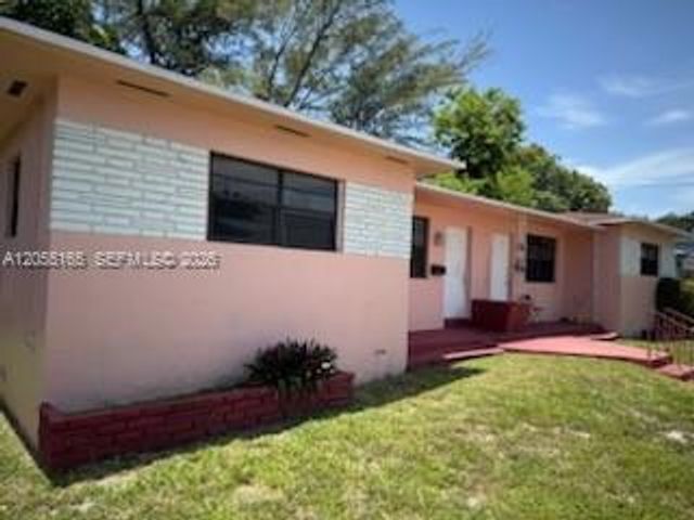 970 NE 133rd St 972, North Miami, FL 33161