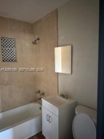 970 NE 133rd St 972, North Miami, FL 33161