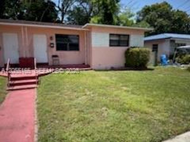970 NE 133rd St 972, North Miami, FL 33161