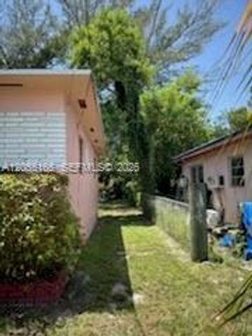 970 NE 133rd St 972, North Miami, FL 33161