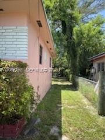 970 NE 133rd St 972, North Miami, FL 33161