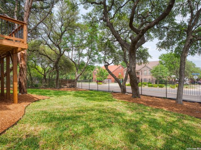 10802 Winter Creek, San Antonio, TX 78254