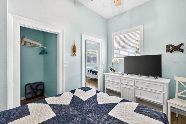 26 CAMBRIA STREET, Clearwater Beach, FL 33767