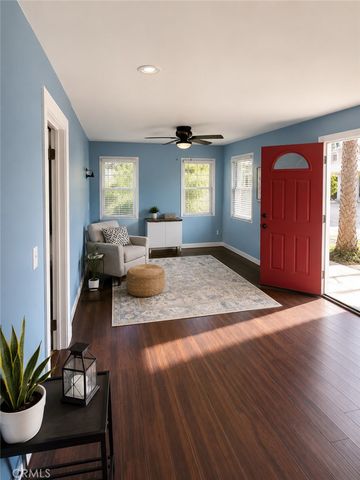 800 N Hobart, Los Angeles, CA 90029