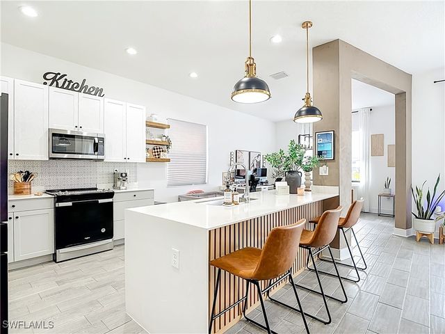 5502 Cassidy LN, Ave Maria, FL 34142