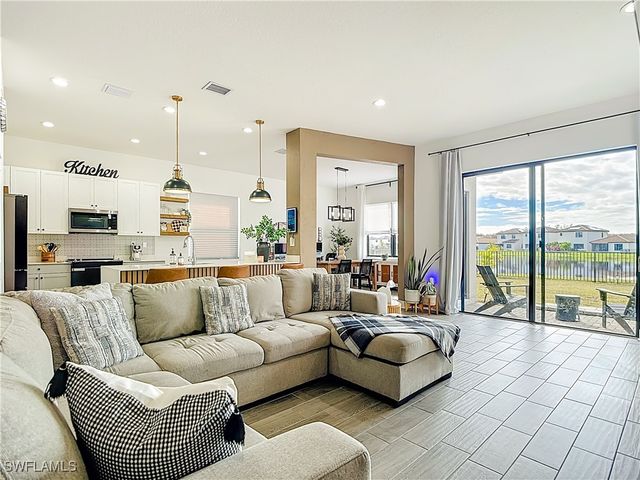 5502 Cassidy LN, Ave Maria, FL 34142