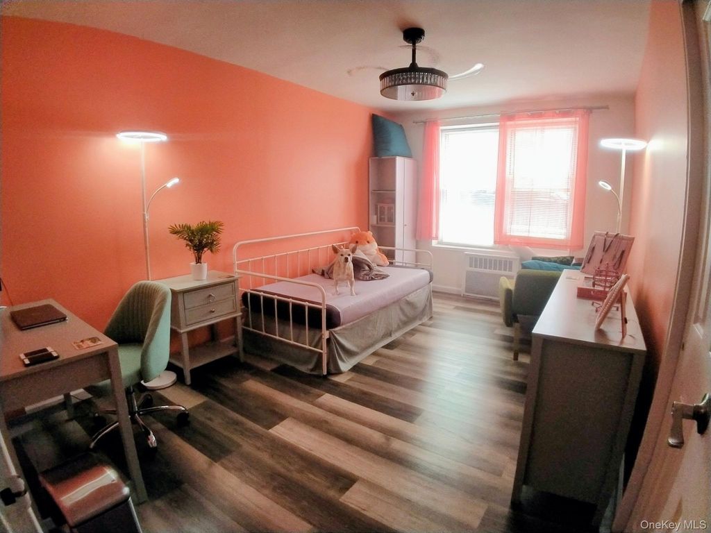 60-11 Broadway L-3, Woodside, NY 11377 — photo 4