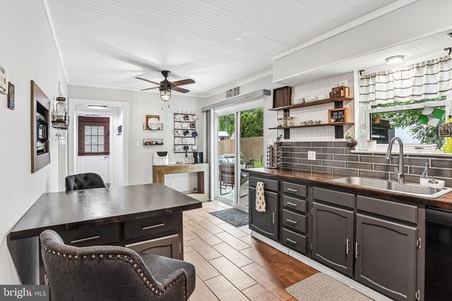 226 PARKRIDGE DR, Perkasie, PA 18944