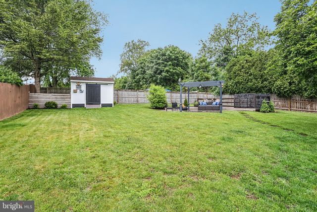 226 PARKRIDGE DR, Perkasie, PA 18944