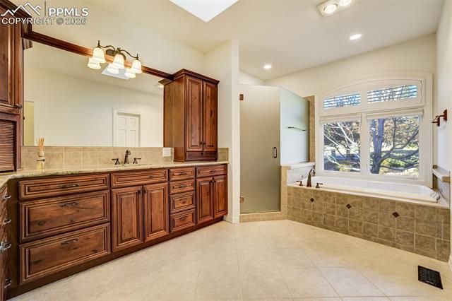 2285 Angelbluff Court, Colorado Springs, CO 80919