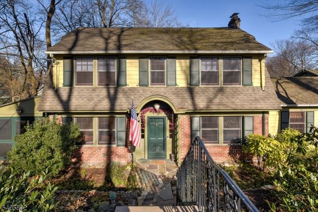 15 Overlook Rd, Caldwell Boro Twp., NJ 07006