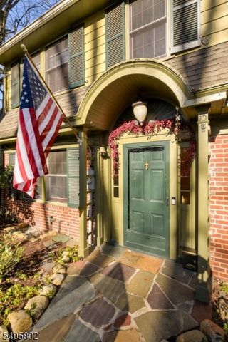 15 Overlook Rd, Caldwell Boro Twp., NJ 07006