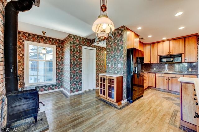 15 Overlook Rd, Caldwell Boro Twp., NJ 07006