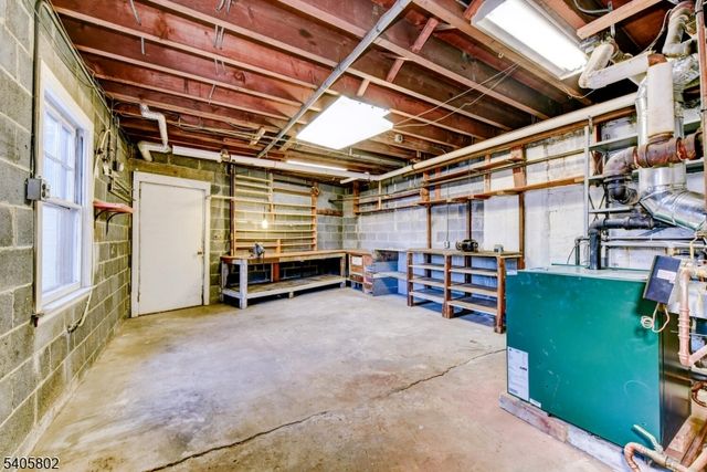 15 Overlook Rd, Caldwell Boro Twp., NJ 07006