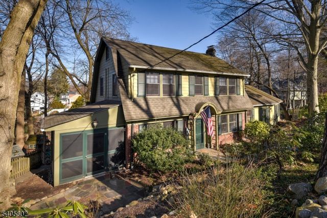 15 Overlook Rd, Caldwell Boro Twp., NJ 07006