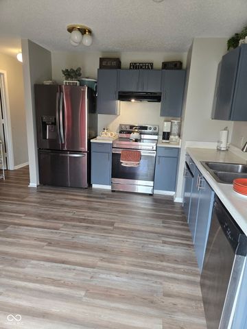 8441 Ash Grove Drive, Camby, IN 46113