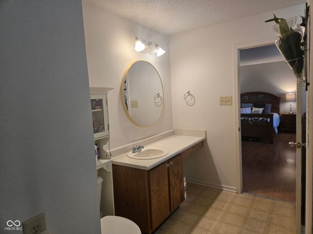 8441 Ash Grove Drive, Camby, IN 46113