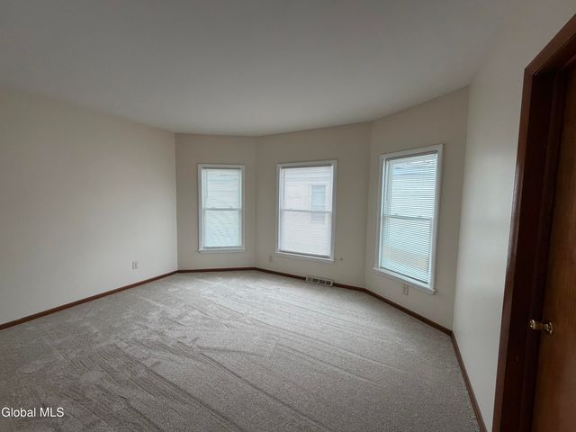 2259 Hamburg Street, Schenectady, NY 12303
