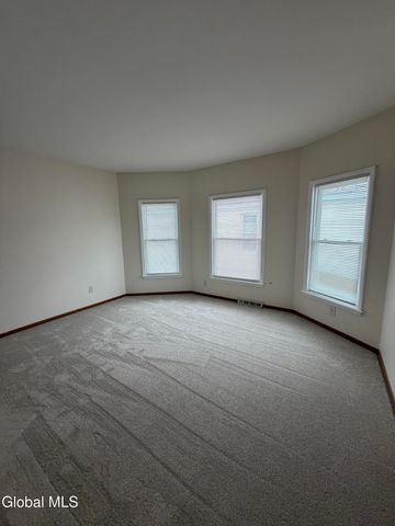 2259 Hamburg Street, Schenectady, NY 12303