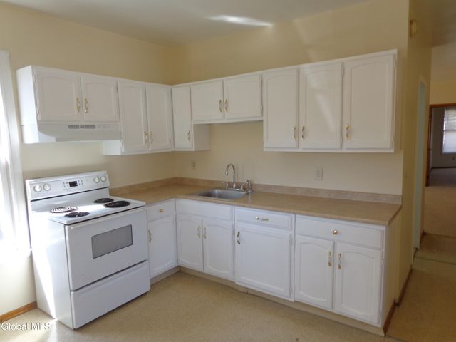 2259 Hamburg Street, Schenectady, NY 12303