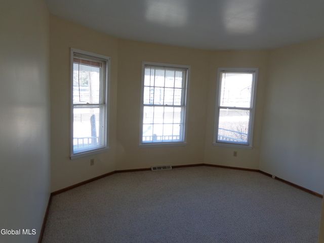 2259 Hamburg Street, Schenectady, NY 12303