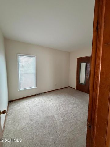 2259 Hamburg Street, Schenectady, NY 12303