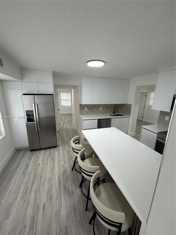 15545 Leisure Dr, Homestead, FL 33033