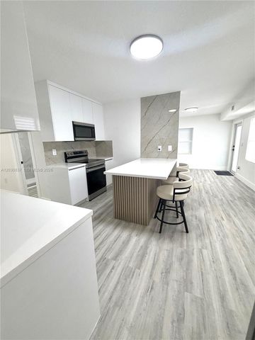 15545 Leisure Dr, Homestead, FL 33033