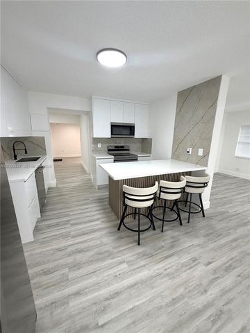 15545 Leisure Dr, Homestead, FL 33033