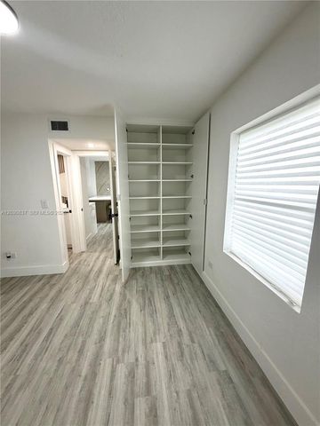 15545 Leisure Dr, Homestead, FL 33033