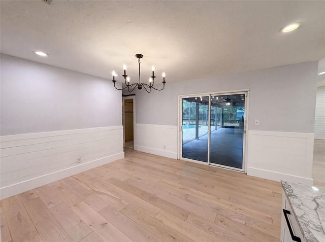 8028 CONSERVATORY CIRCLE, Sarasota, FL 34243