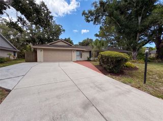 8028 CONSERVATORY CIRCLE, Sarasota, FL 34243