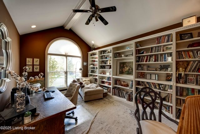 279 Persimmon Ridge Dr, Louisville, KY 40245