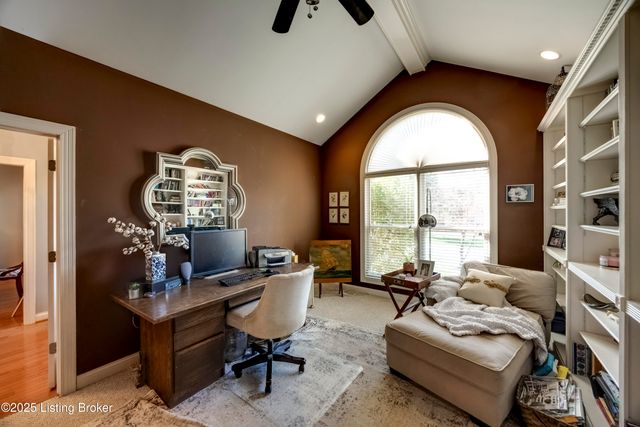 279 Persimmon Ridge Dr, Louisville, KY 40245