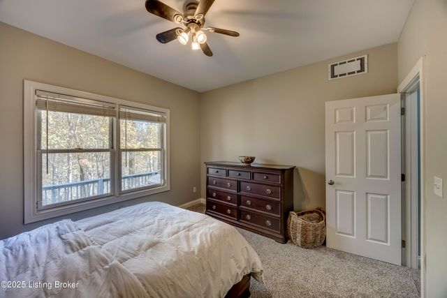 279 Persimmon Ridge Dr, Louisville, KY 40245