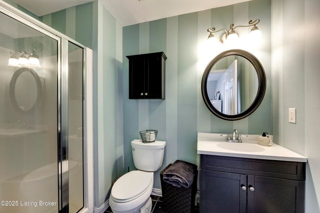 279 Persimmon Ridge Dr, Louisville, KY 40245