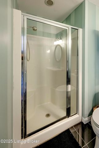 279 Persimmon Ridge Dr, Louisville, KY 40245