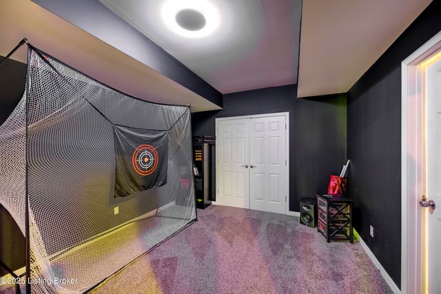 279 Persimmon Ridge Dr, Louisville, KY 40245