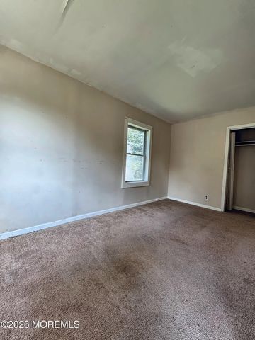 460 Netherwood Drive, Keyport, NJ 07735