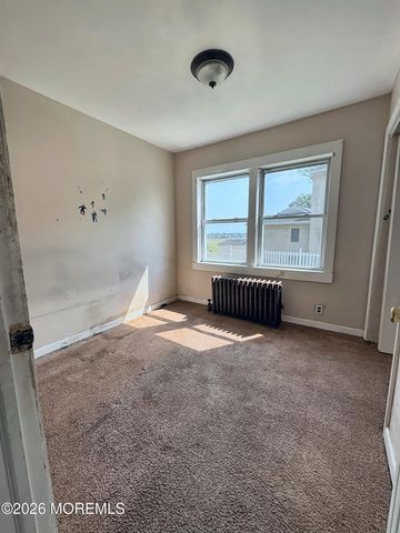 460 Netherwood Drive, Keyport, NJ 07735