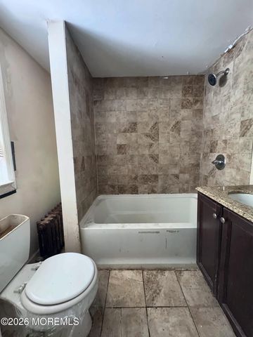 460 Netherwood Drive, Keyport, NJ 07735
