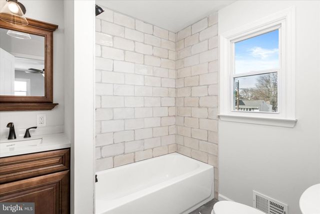 123 ARGONNE AVE, Hamilton, NJ 08620