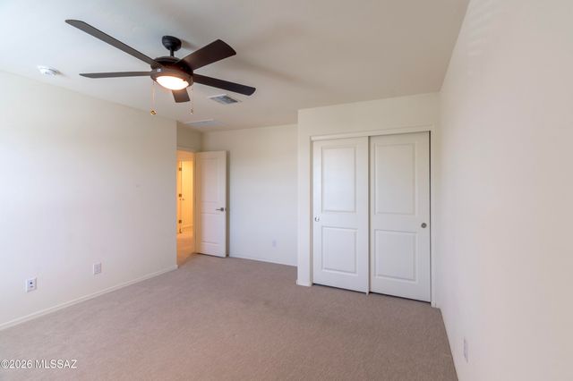 10674 W Hayward Drive, Marana, AZ 85653