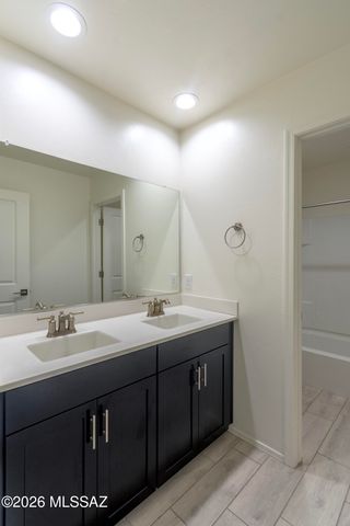 10674 W Hayward Drive, Marana, AZ 85653