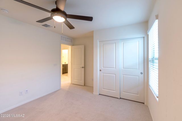 10674 W Hayward Drive, Marana, AZ 85653