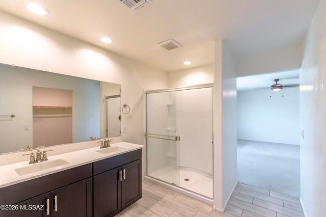 10674 W Hayward Drive, Marana, AZ 85653