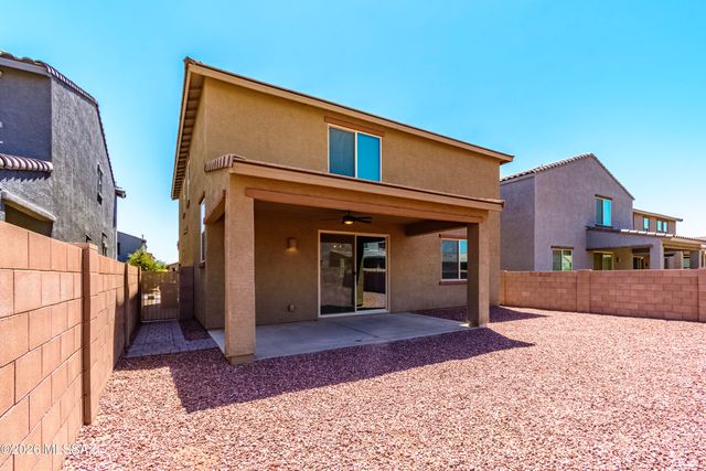 10674 W Hayward Drive, Marana, AZ 85653