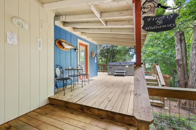 61 Windsor Drive, Pottsboro, TX 75076